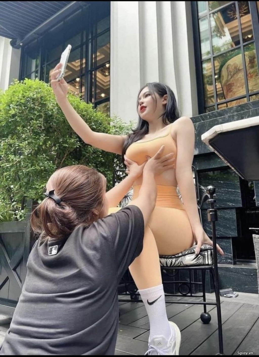 Một nửa Thế giới: Quà tặng của tạo hóa dành cho đàn ông. - 2