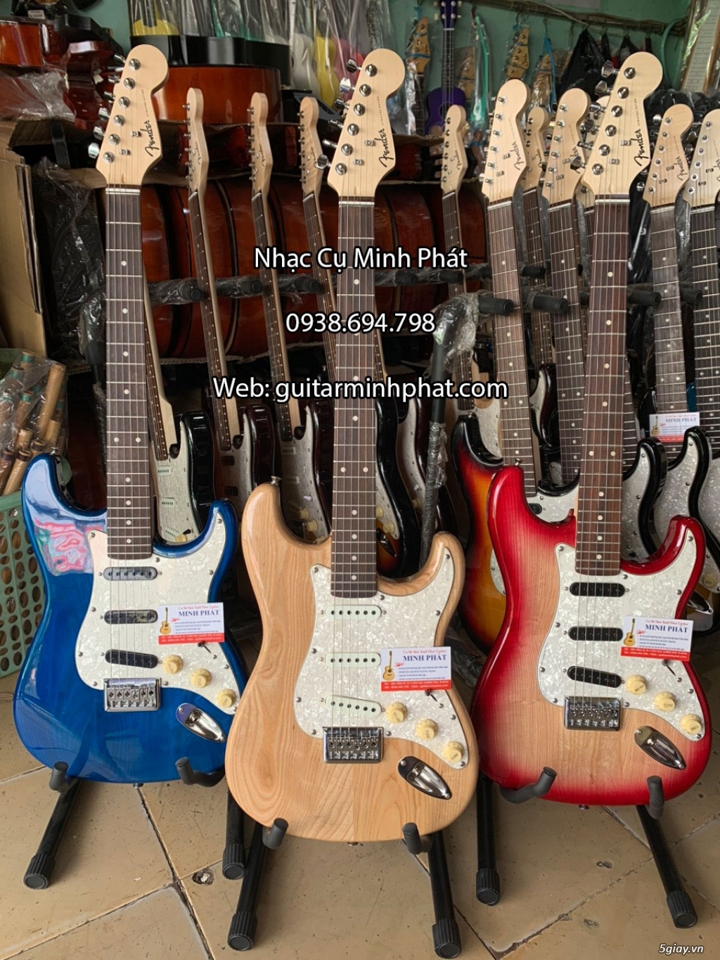 Cửa hàng bán đàn guitar điện chất lượng tại TPHCM - Minh Phát Music - 10
