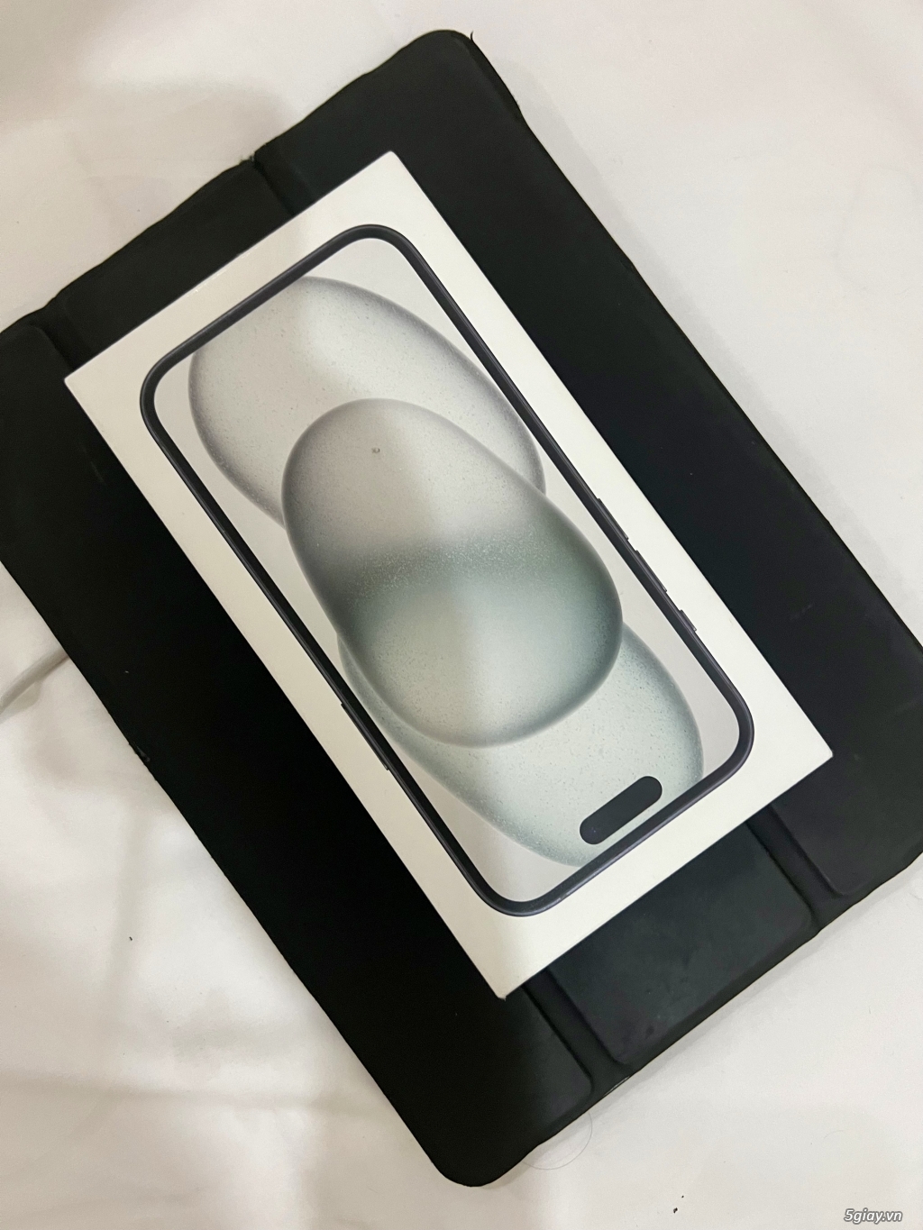 Cần bán: Iphone 15 256gb-black-nguyên seal