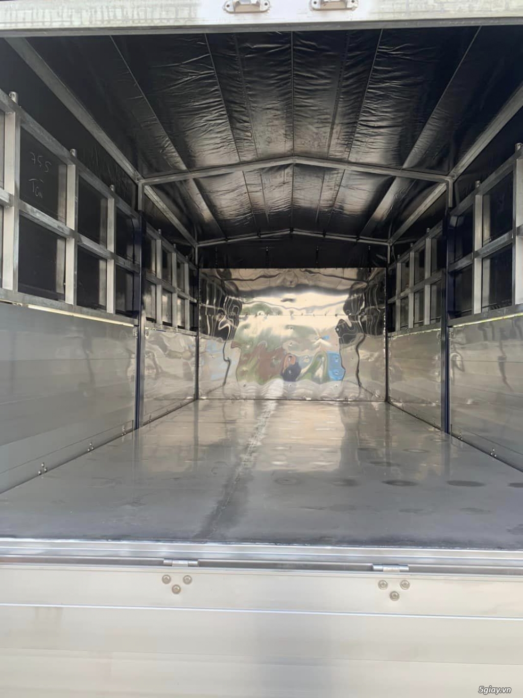 Hyundai 75S - 3 tấn 5 - Thùng dài 4m5 - 3