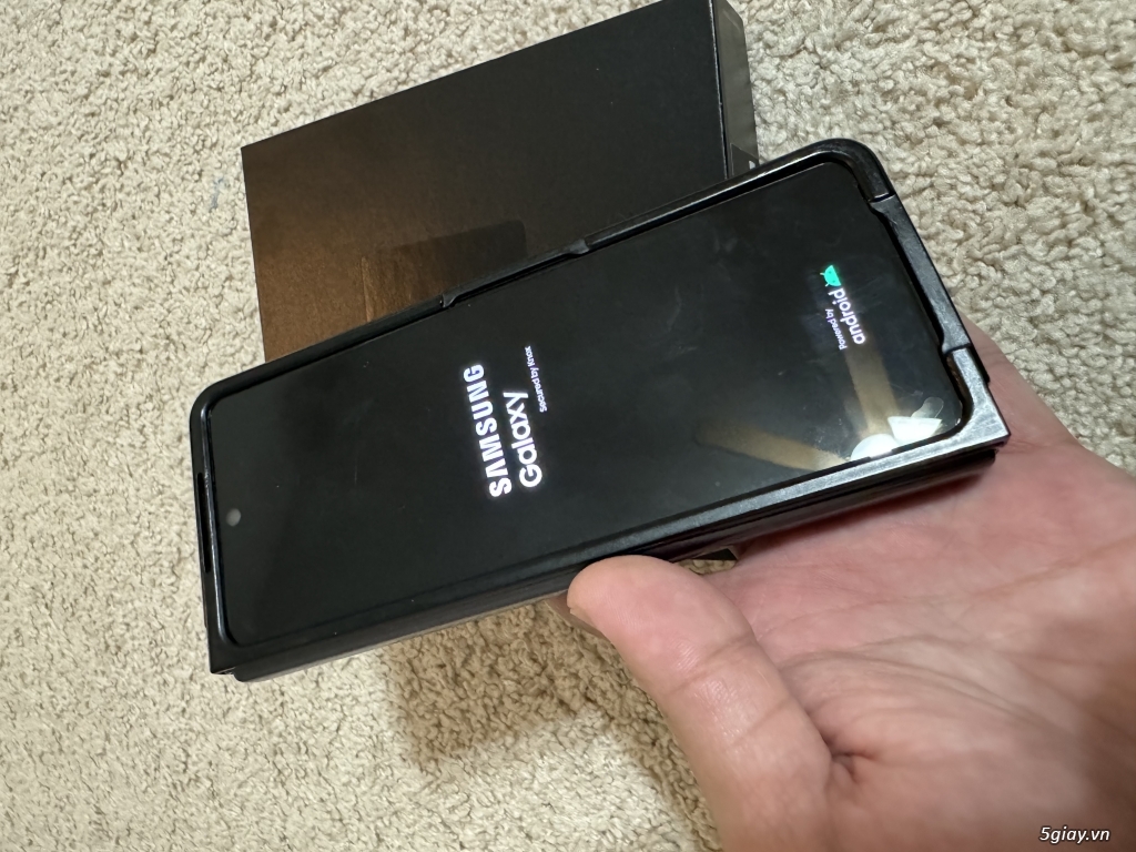 Samsung Z Fold 5 512gb Lock Att - 1