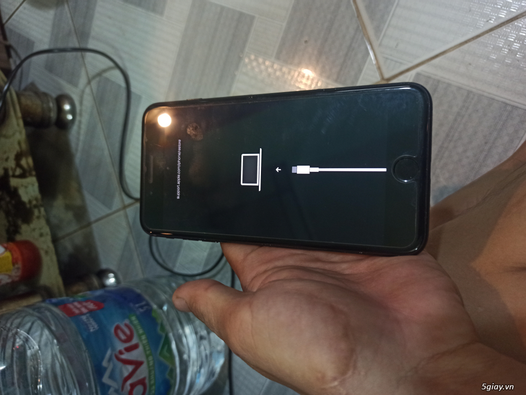 iphone 7plus treo táo bán rẻ - 4