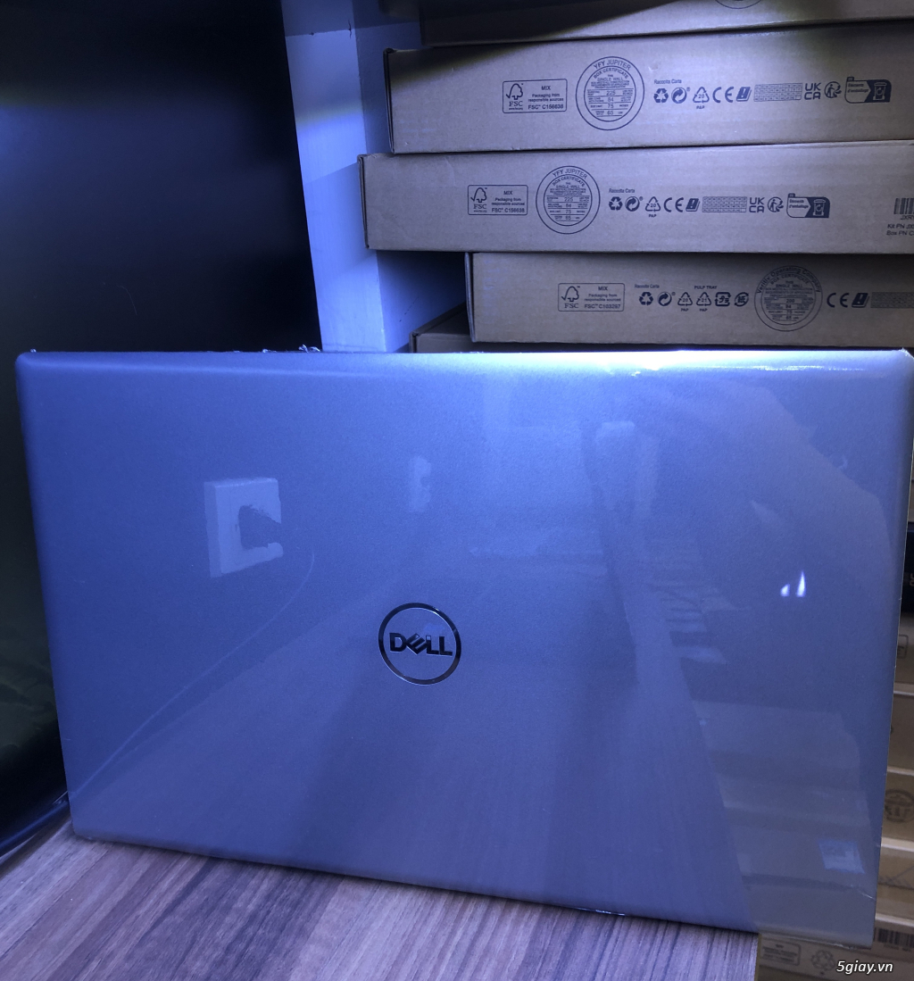 Dell Vostro 15 3530 - Laptop cho người dùng hiện đại - 1