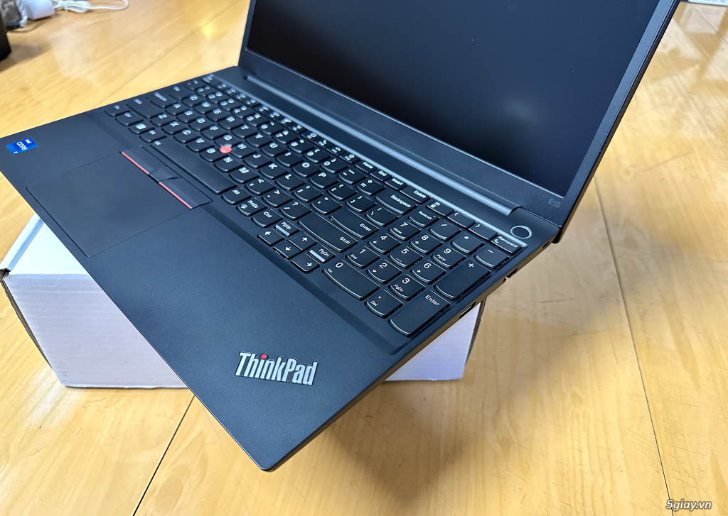 ThinkPad E15 Gen 2 | FHD Ci7 16GB 512GB - 7