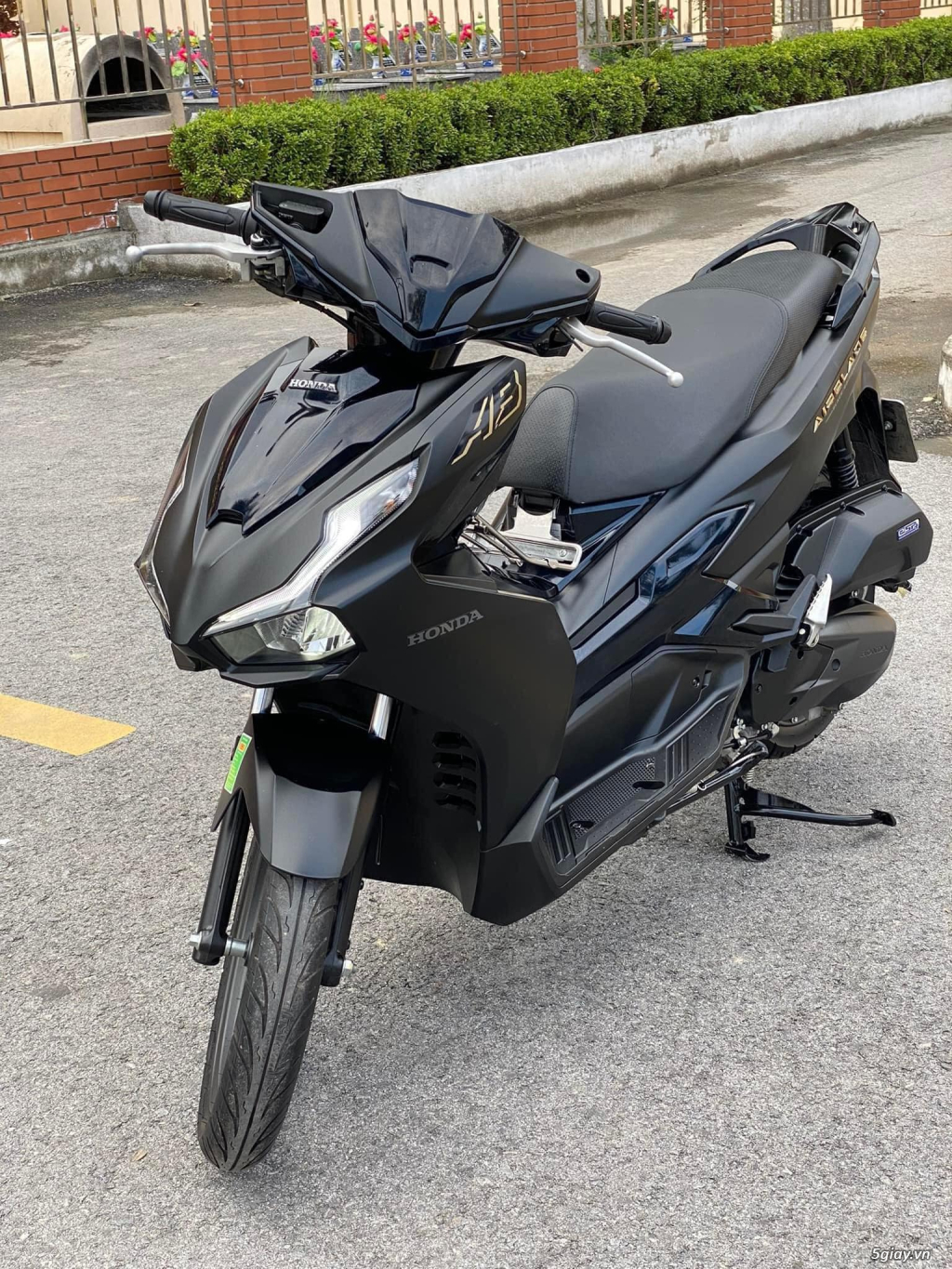 Chào bán  Ablade đen nhám phom 2023 cực mới✅✅