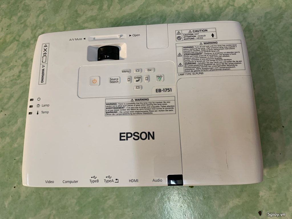Cần bán máy chiếu EPSON EB 1751 mới 95% - 1