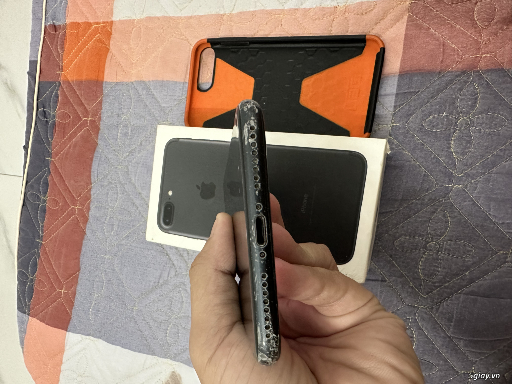 7plus 128g - 1