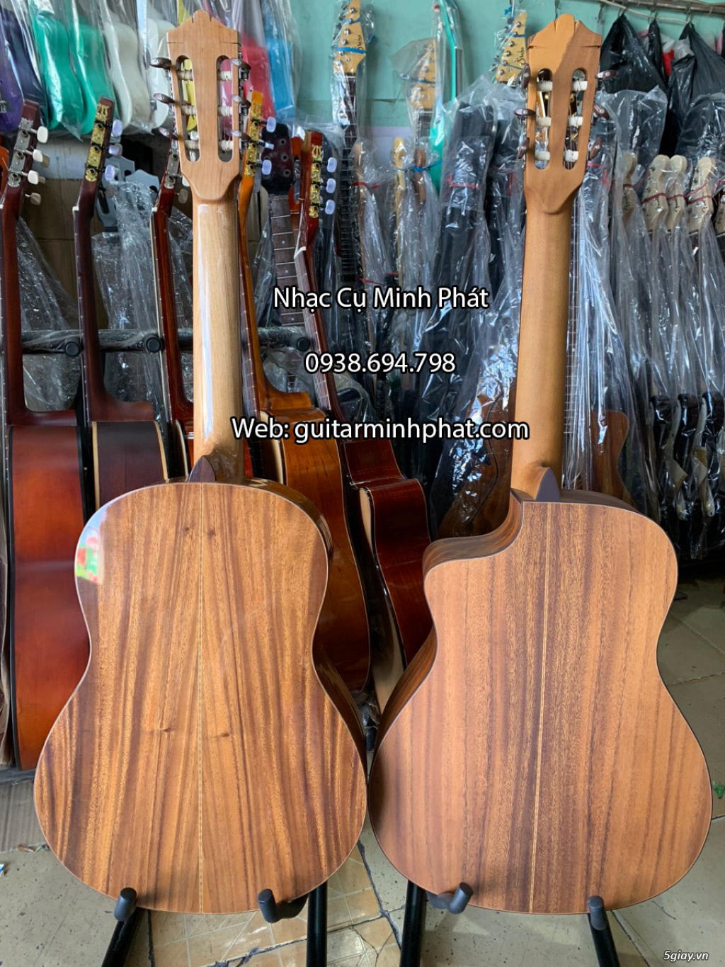 Cửa hàng bán đàn guitar classic giá rẻ âm thanh chuẩn tại TPHCM - 13