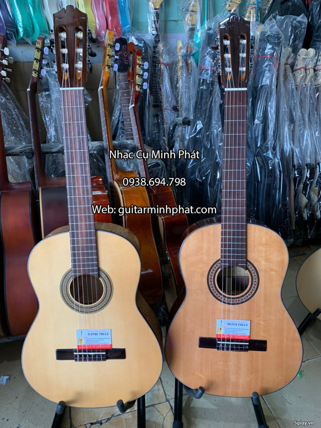 Cửa hàng bán đàn guitar classic giá rẻ âm thanh chuẩn tại TPHCM - 6