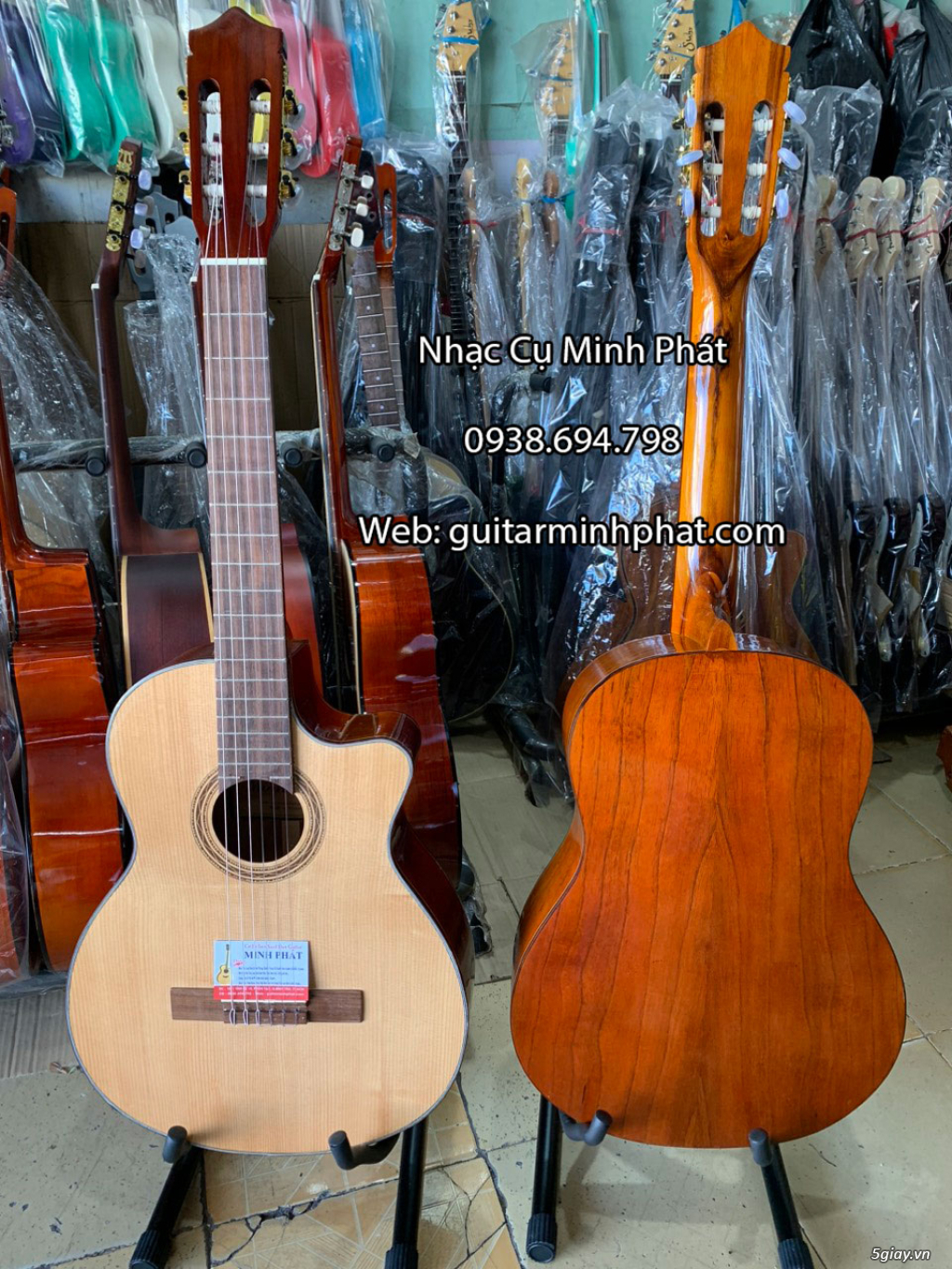 Cửa hàng bán đàn guitar classic giá rẻ âm thanh chuẩn tại TPHCM - 9