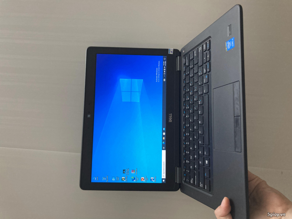 Laptop Dell 7250 i5-5th/8/256/12 inch HD likewnew 99% BH 1 đổi 1