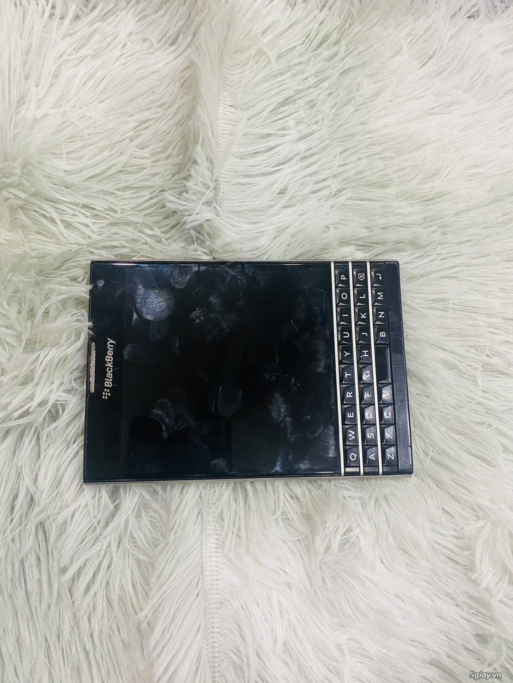 Blackberry Passport Q30 - 1