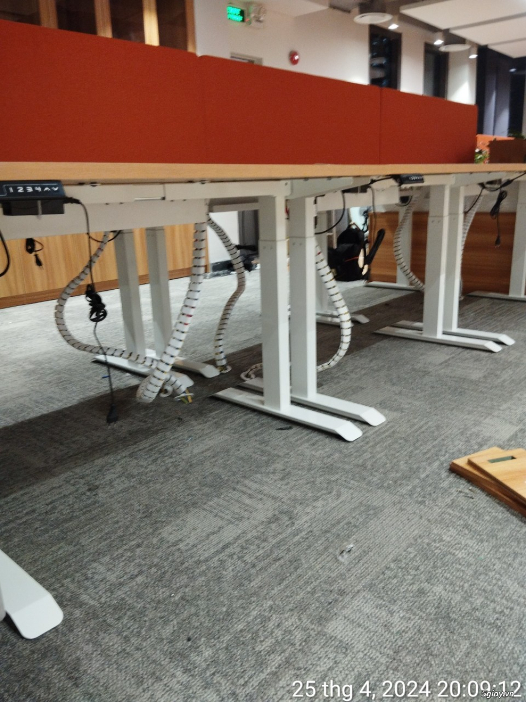 MINH ANH HOUSE - CHÂN BÀN NÂNG HẠ ĐỘ CAO - 3