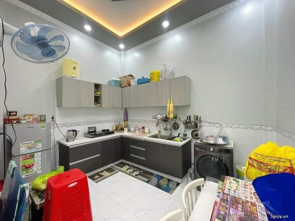 42m2, HXH, 4 tầng BTCT, 5,xTỶ, ngay Hoàng Hoa Thám. - 1