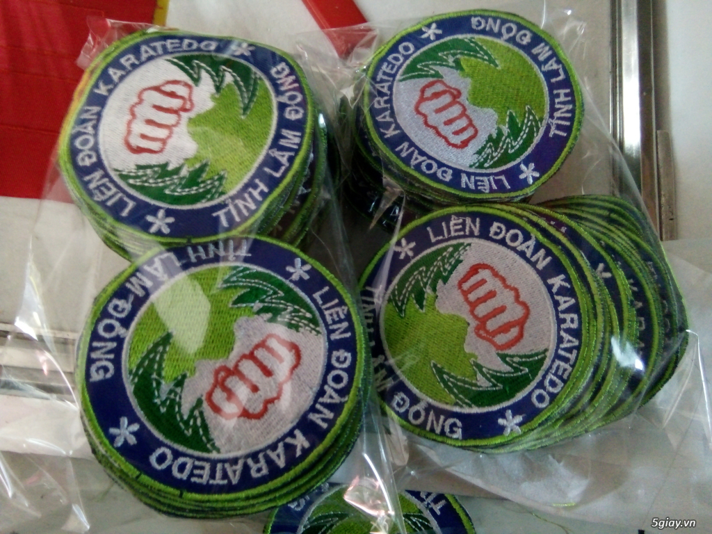 Thêu tên học sinh, Thêu Logo, Thêu Vi Tính Gò Vấp, Bình Thạnh - 1