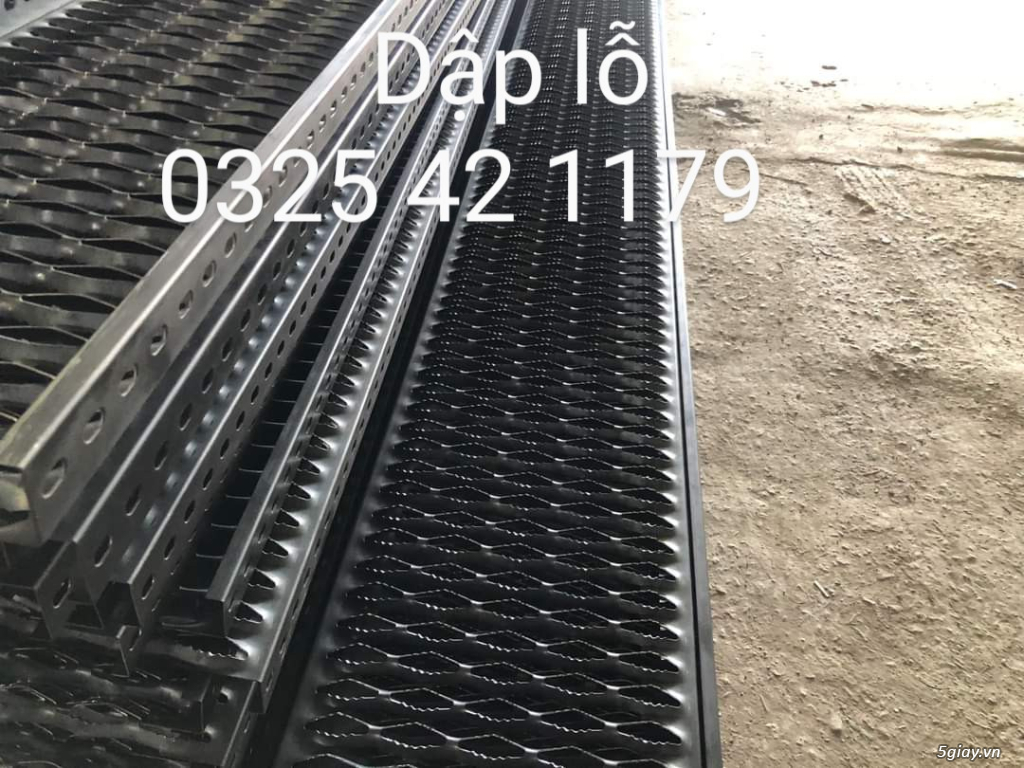 Tấm thép đột lỗ trang trí nội ngoại thất - Lh 0325 42 1179 - 1