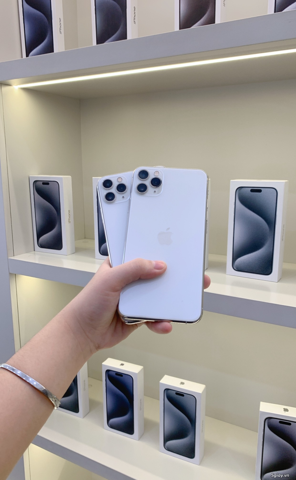 IPHONE 11PROMAX 64GB TRẮNG LL