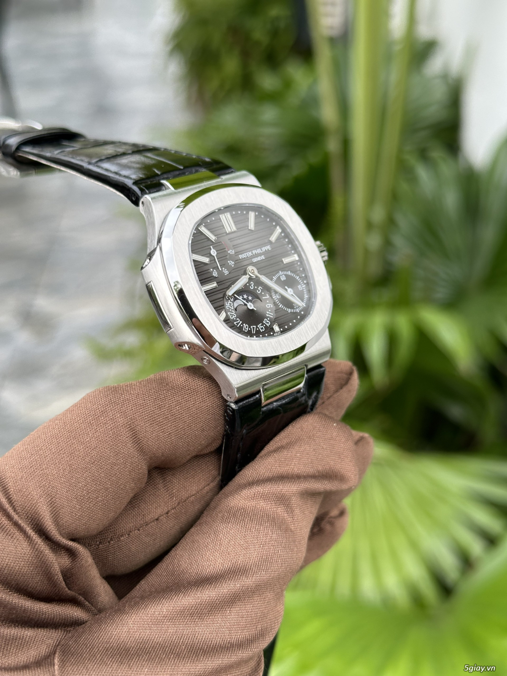 Đồng hồ Patek philippe 5726 - 8