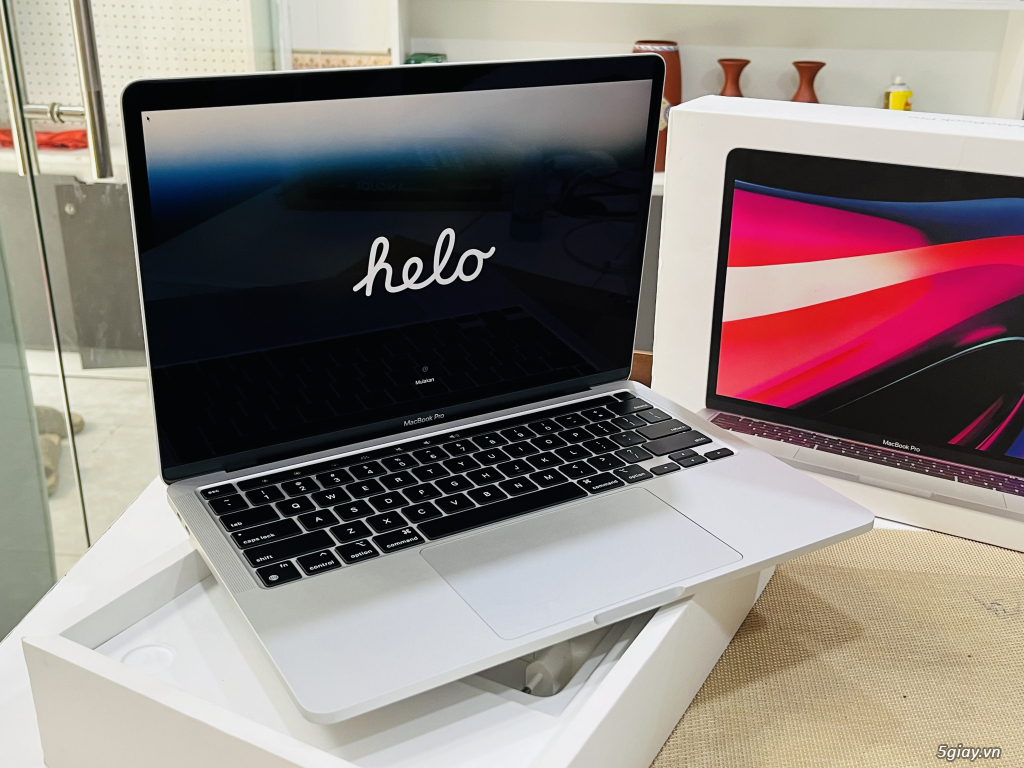 Macbook Pro M2 13.3” - 16/512GB - Silver Likenew Fullbox Giá rẻ - 1