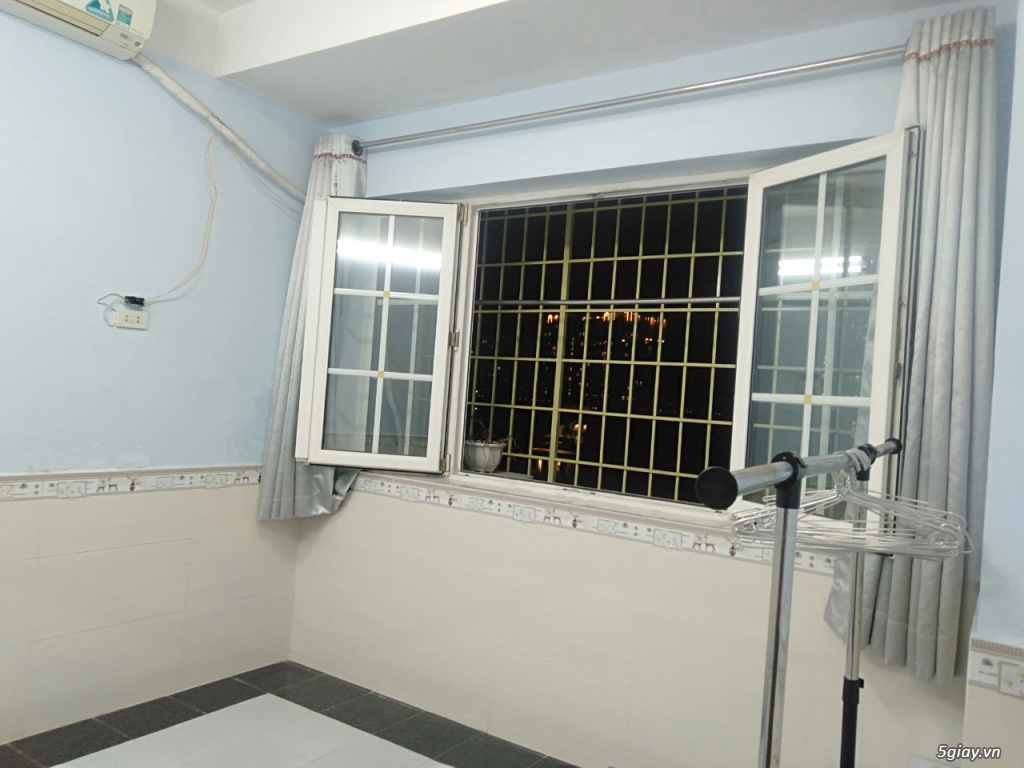 Siêu rẻ.Cần bán gấp căn hộ cc  Bình Phú 1  quận 6 DT62,5m 2pn 1wc giá - 1