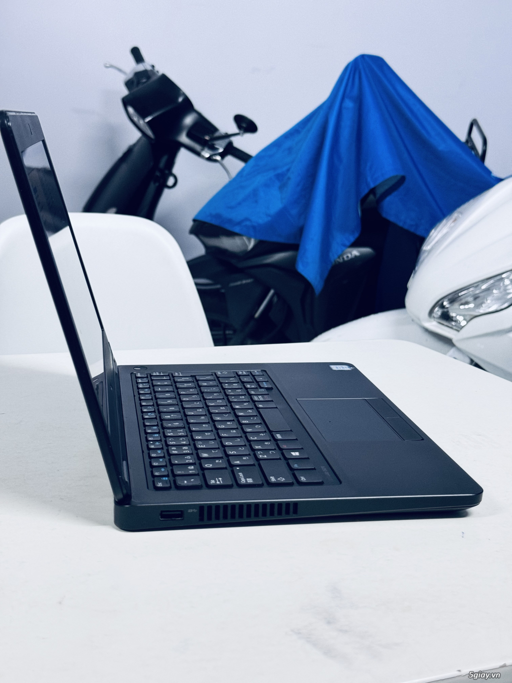 hcm- thanh lý  laptop Dell/HP i5 - 4