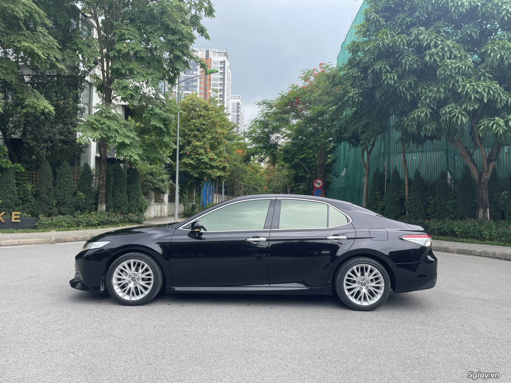 Bán toyota Camry 2.5Q 2020 đẹp nhất Việt Nam - 4