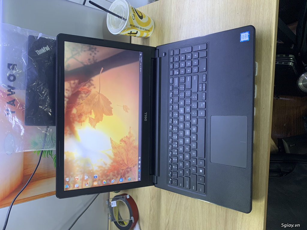 Laptop Dell i5 th8 re thúi