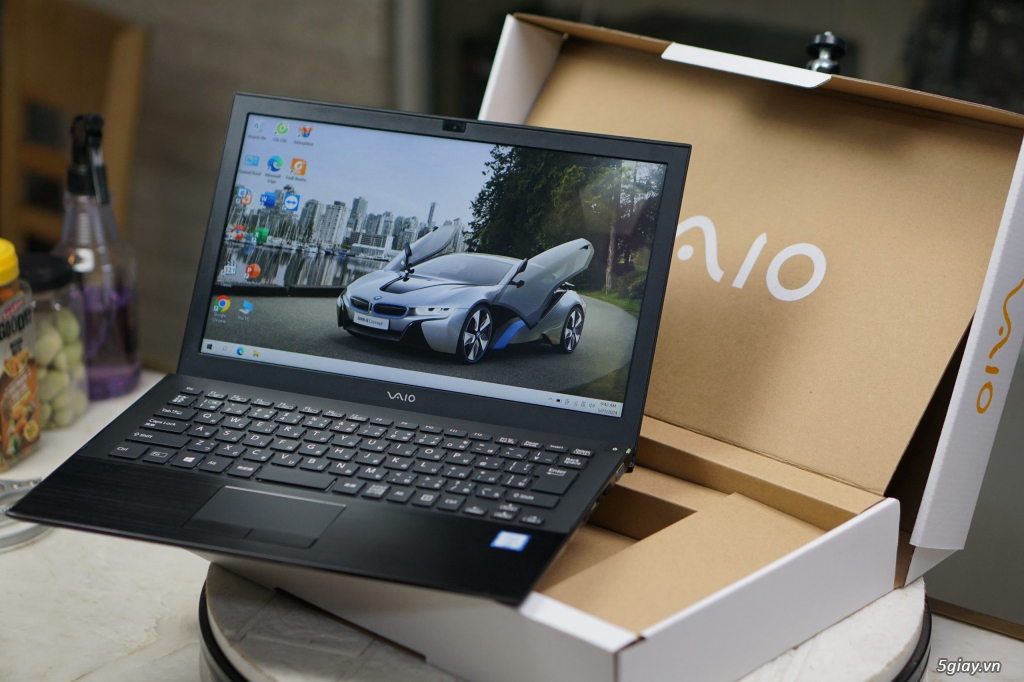 Laptop SONY VAIO _ VJS13 - 2