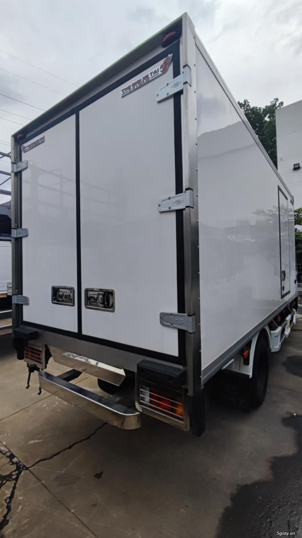 Cần bán ISUZU QKR210 1T9 thùng đông lạnh dài 4m3 - 3
