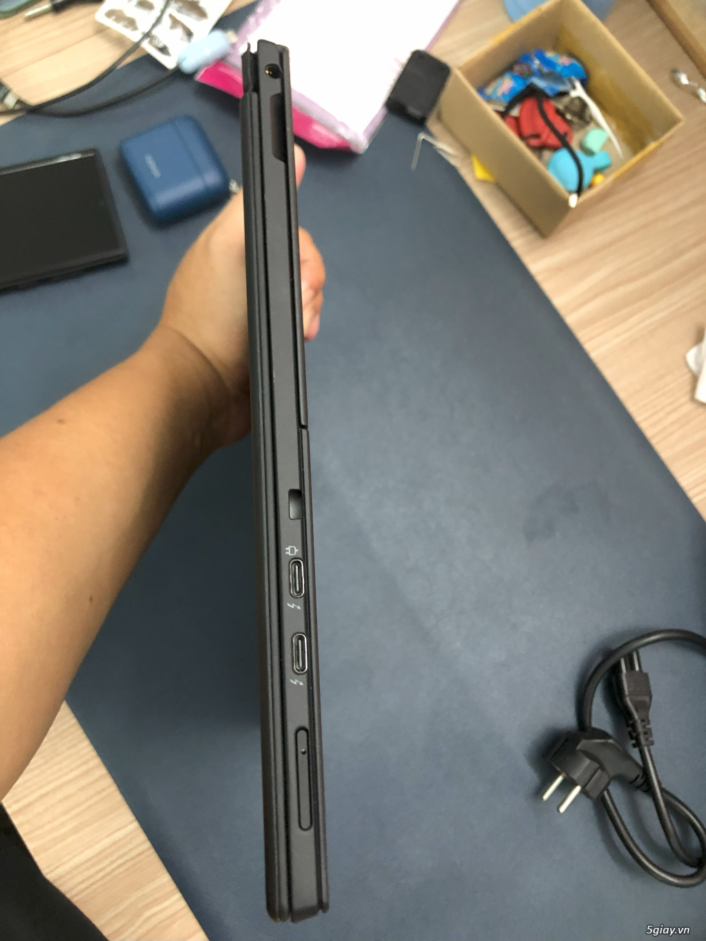 Thinkpad X1 Tablet Gen 3 - Core i7/16GB RAM - 1