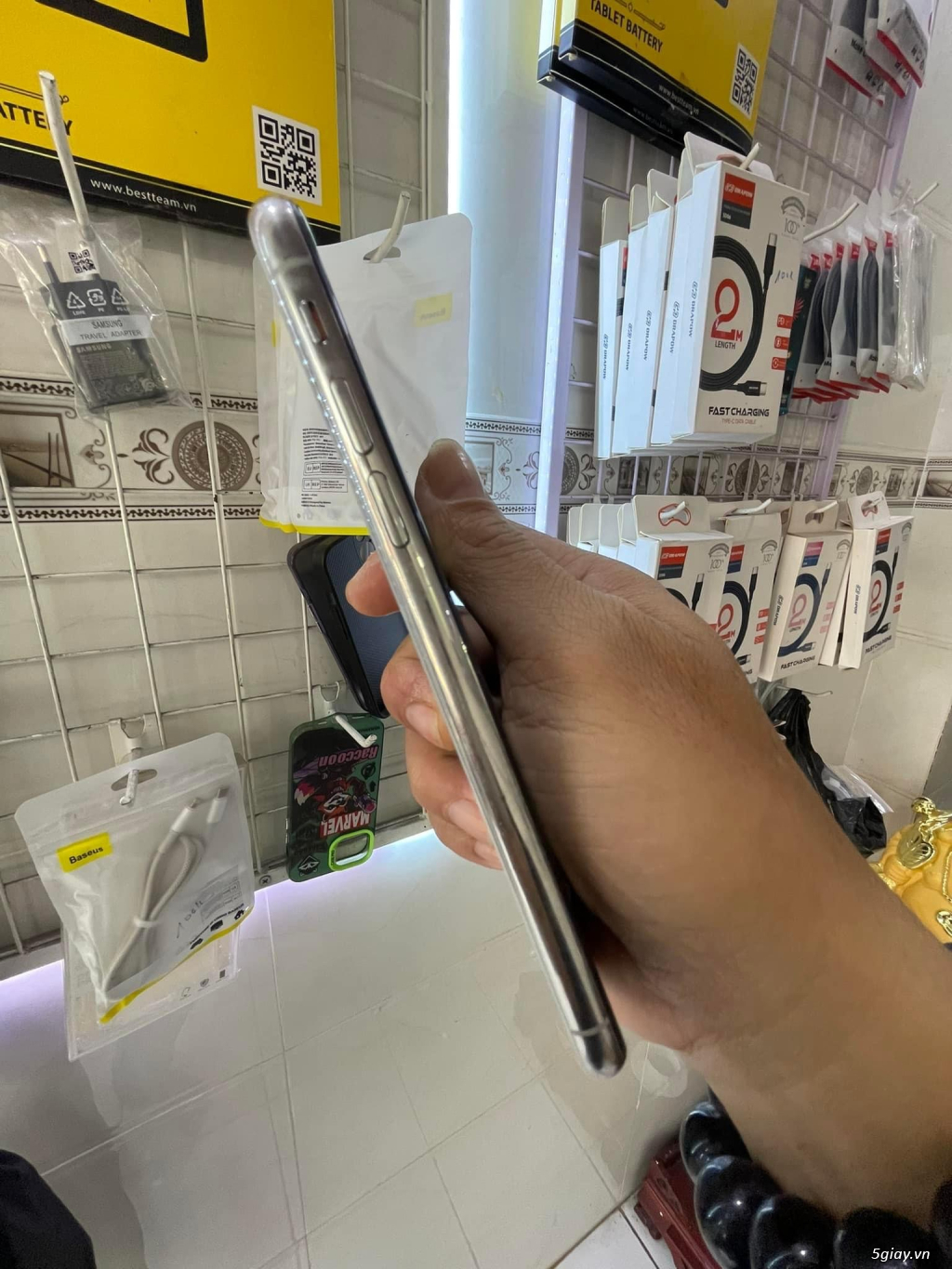iPhone Xs 64G Silver - 3