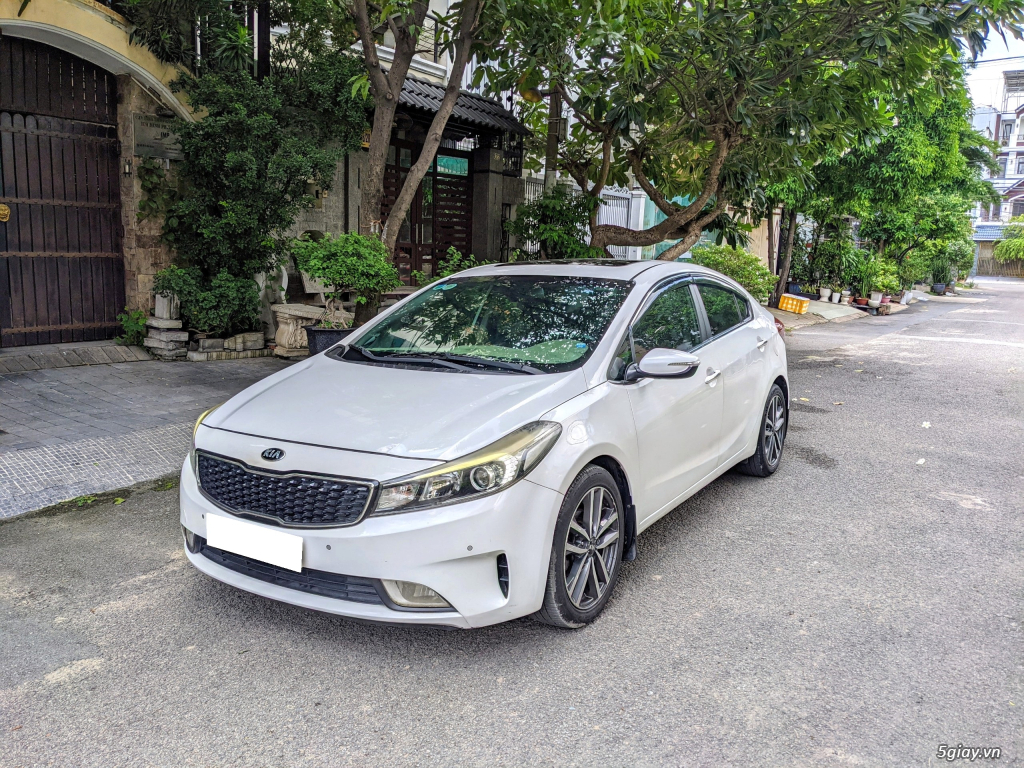 Cần bán KIA Cerato 2.0AT 2017 - Trắng - 3