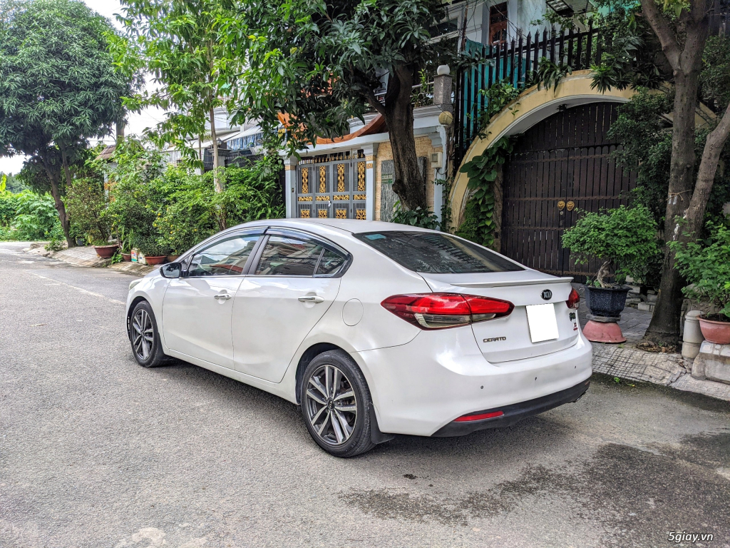 Cần bán KIA Cerato 2.0AT 2017 - Trắng - 4