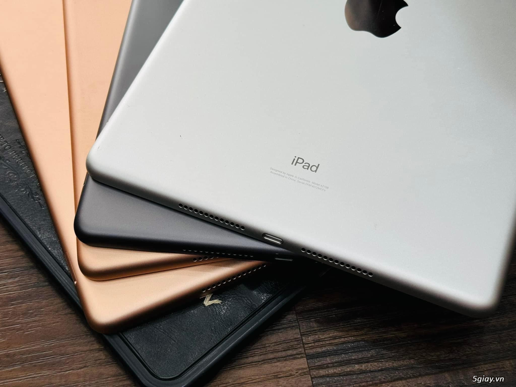 iPad Gen6 /7 32G Wifi 4G