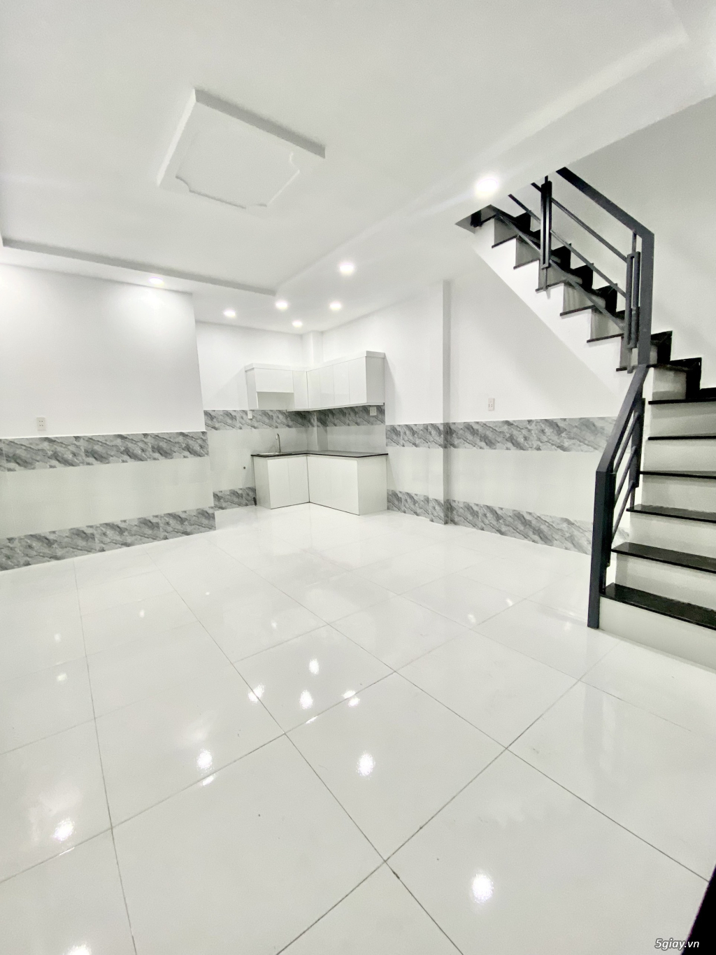 NHÀ PHỐ SIÊU TO 1 TRỆT 1 LẦU, 2 PHÒNG NGỦ , 2WC, NGÃ 4 TÔ KÝ, Q12 - 2