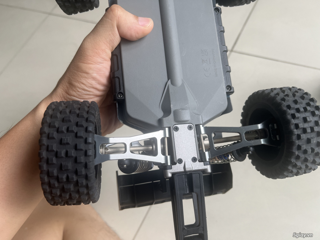 Xe điều khiển từ xa tốc độ cao - 2
