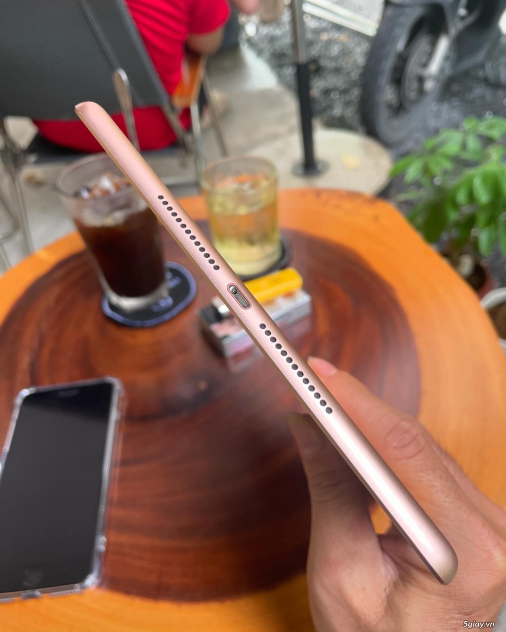 iPad Gen6 32G 4G Gold