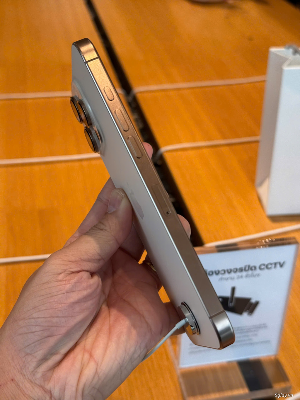 iPhone 16 Pro & 16Promax - 4