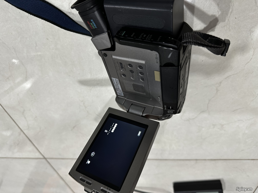 Cần bán:Máy quay Băng Mini DV Sony - 5