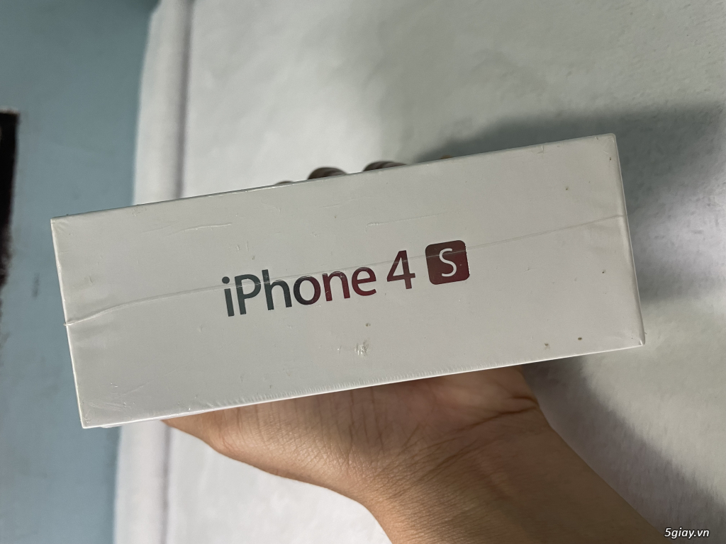 Dành cho dân chơi sưu tầm: iPhone 4s 8GB trắng nguyên seal - 1