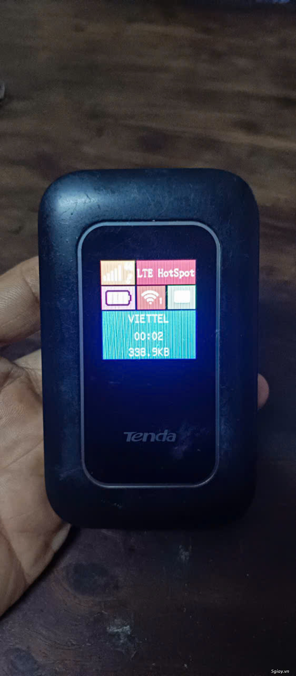 Thiết bị phát WIFI từ sim 4G xịn, màn hình màu TENDA - 2
