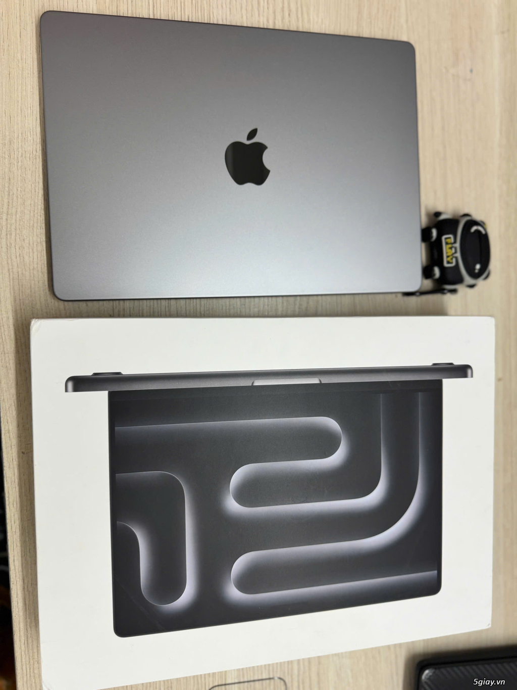 Macbook Pro M3 - 14inch - 16/512GB - Màu Gray Fullbox Pin100 - 2