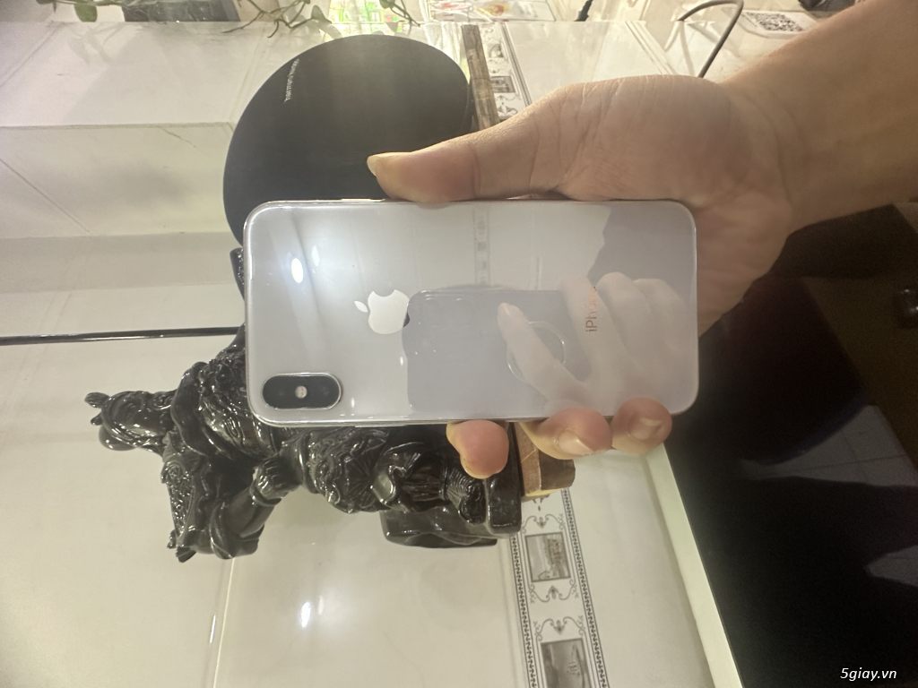 iPhone X 64G Silver