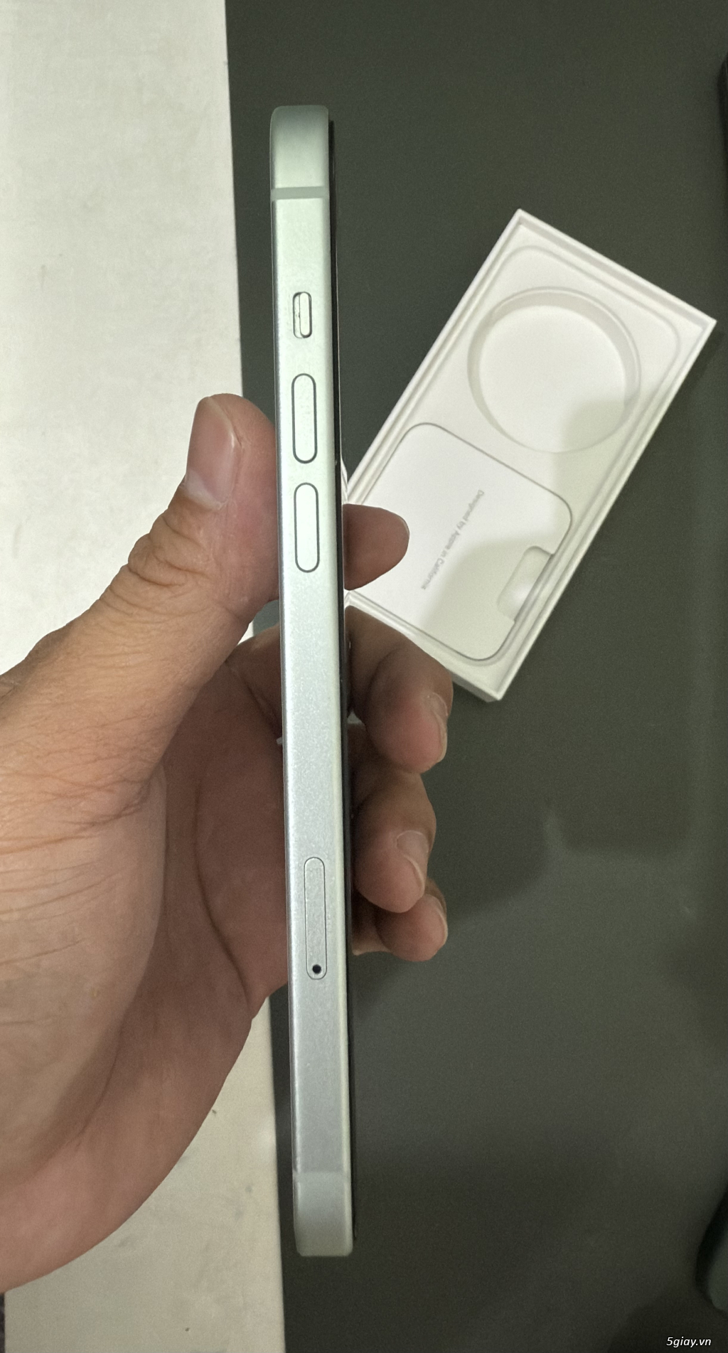 iPhone 15 Plus màu xanh lá 128gb