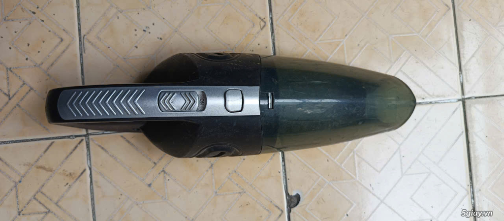 hút bụi cầm tay xài pin tốt