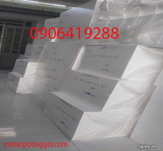 Tấm xốp eps chèn lót tượng chống va đập khi vận chuyển