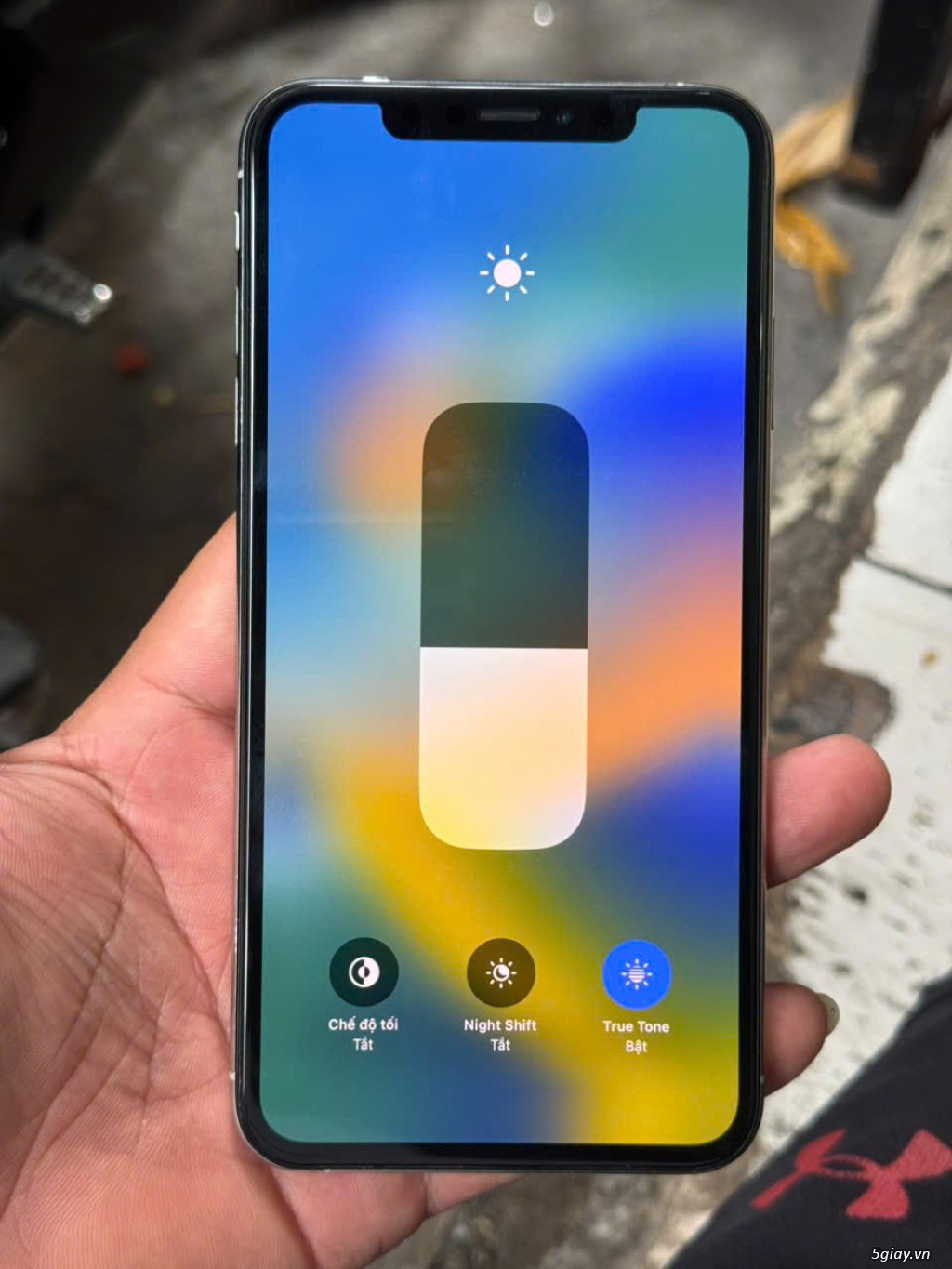 iPhone Xsm 256gb_Hàng chuẩn quốc tế iCloud sạch...Máy đẹp - Main zin - 2
