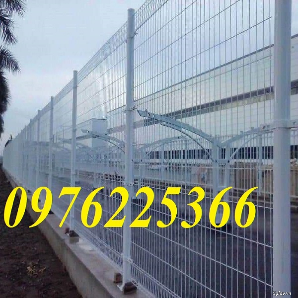 Hàng rào lưới thép chấn sóng