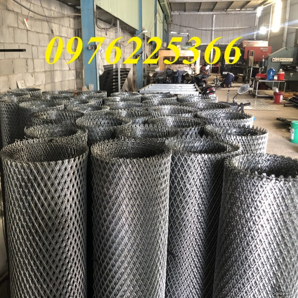 Lưới thép hình thoi 30x60x3ly hàng sẵn kho - 1