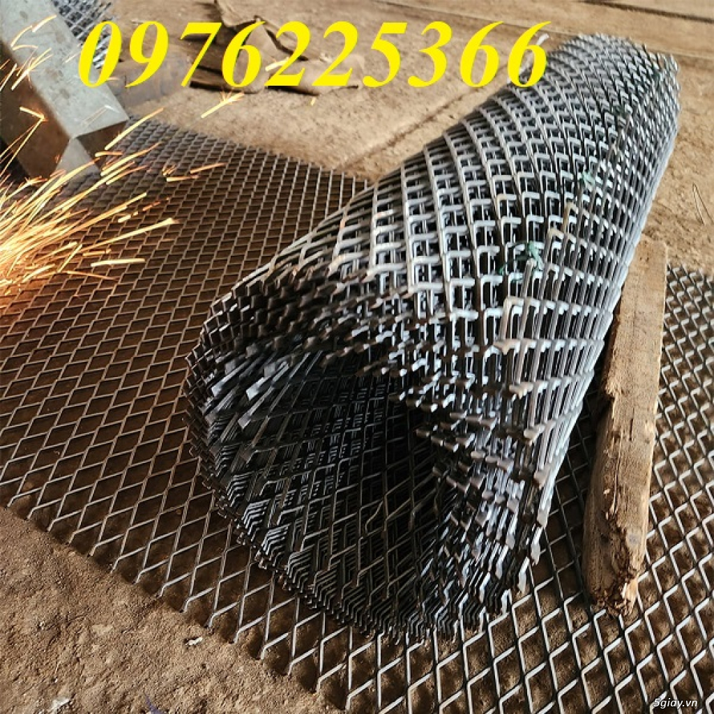 Lưới mắt cáo 20x40x2mm hàng sẵn tại kho